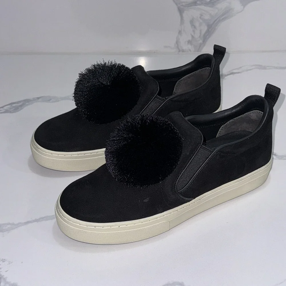 Tory Burch Pom Pom Designer Sneakers Shoes Black Women's Size 7.5